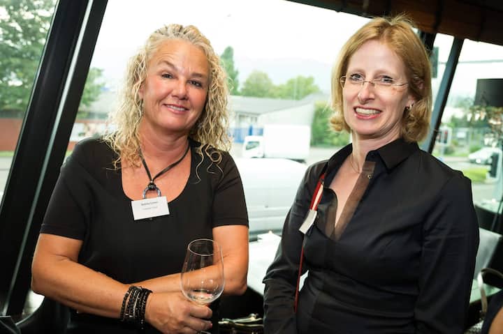 Bettina Cohen - Outhentic GmbH / Anina Janacek - Unternehmensberatung