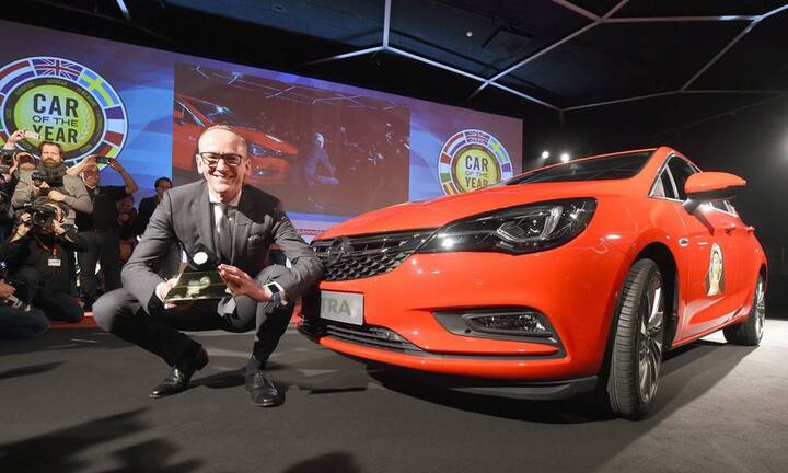 Das Auto des Jahres: Konzernchef Karl-Thomas Neumann feiert den Sieg des Opel Astra. Das Unternehmen stemmt eine schwierige Neufindung.