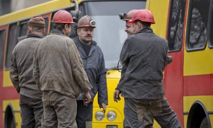 Mit Krieg und Krise hat die Ukraine schwer zu kämpfen. Das Land kommt auf den viertletzten Platz.