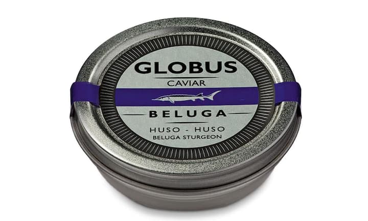 Pur: Bei Globus gibt es Kaviar ab 49.90 Franken pro 30 Gramm. Diese Dose mit Beluga von bester Qualität ist um einiges teurer, aber bei schönen Geschenken fragt ja keiner nach dem Preis. Tipp der Globus-Köche: einen Löffel Kaviar auf einen Teller Tagliatelle. Und schon weihnachtet es. 349 Franken.