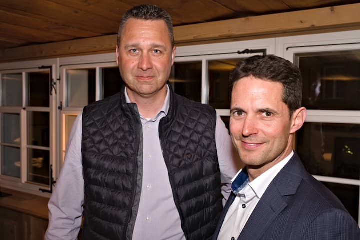 Stephan Andreas Lenz, Executive Director, Parexa AG;Christian Sutter, Leiter Firmenkunden, Credit Suisse (Switzerland) AG