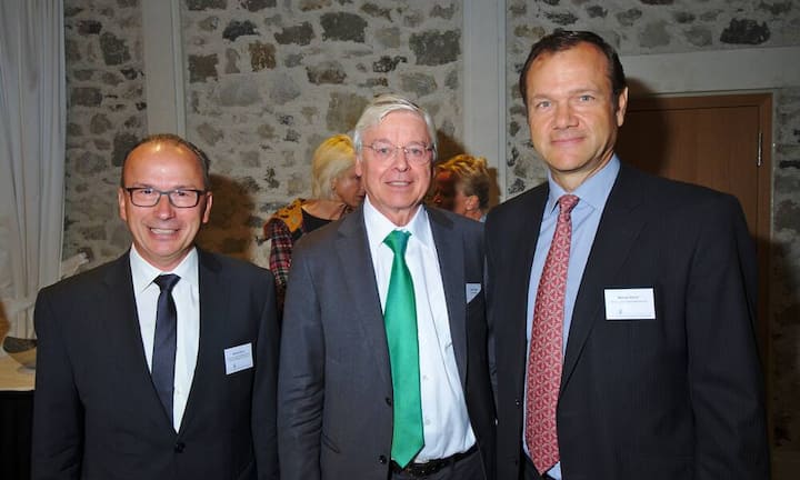 Markus Braun, Head of Business Development, Zurich University of Applied Sciences School of Management and Law;
Peter F. Weibel, Chairman, UZH Foundation;
Manuel Ebner, CEO, Merrill Lynch Capital Markets AG