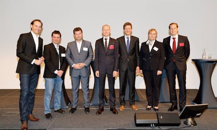 v.l.n.r. Patrick Warnking, Nicolas Berg, Marc Kowalsky, Michael Gabriel, Christian Keller, Inka Nobel, Cassidy Morgan