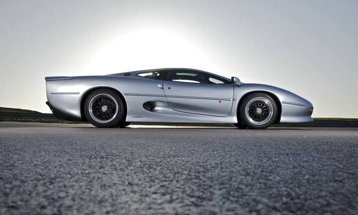 jaguar_xj220.jpg