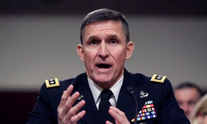 Bereits aus Trumps Team ausgeschieden sind:Michael T. Flynn - kurzzeitig nationaler SicherheitsberaterDer pensionierte General und Ex-Chef des Militärgeheimdienstes DIA, Michael T. Flynn, plädiert für eine rigorose Bekämpfung des islamistischen Extremismus. Angst vor Muslimen hat er als «rational» bezeichnet. Wegen seiner Verbreitung von Verschwörungstheorien und auch seiner engen Kontakte nach Russland ist Flynn hoch umstritten. Er musste seinen Posten bereits wieder räumen.