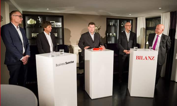 Markus Naef - Sunrise Communications AG, André Lüthi - Holding Globetrotter Group, Marc Kowalsky - BILANZ, Holger Spielberg - Credit Suisse AG, Peter Ohnemus - Dacadoo AG (v.l.n.r.) Bilder:Christian Dancker