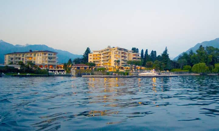 Auf Platz 3: Im Eden Roc in Ascona erwartet den Gast ein privater Badestrand, luxuriöse Gästezimmer und ein wahrer Garten Eden. (Platz 3 beim Ranking 2012)