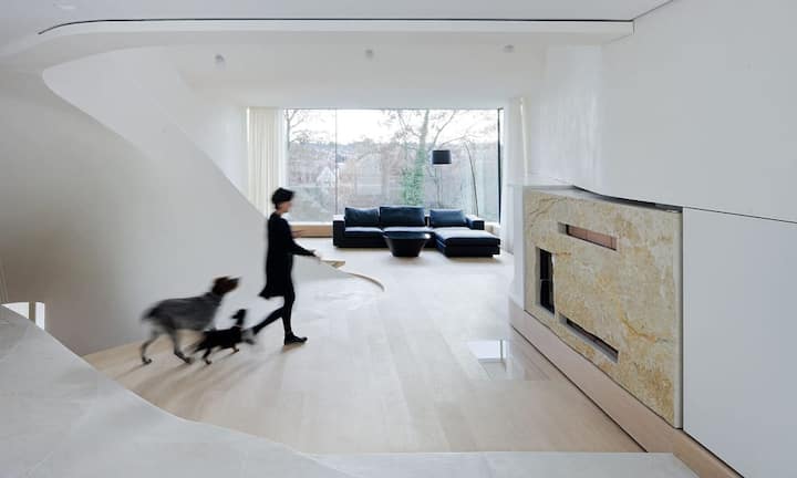 … des Hauses. Das elegante, aber schlichte Gebäude wurde von Unstudio geplant. (Bilder: Unstudio)