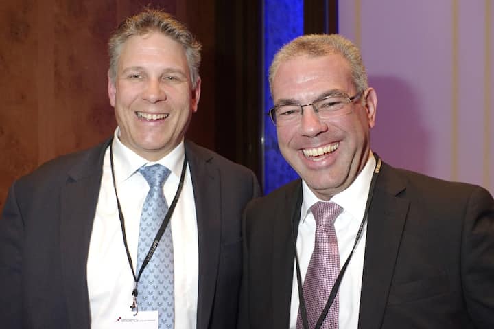 Matthias Läubli, Vorsitzender der Bankleitung, Raiffeisenbank Zürich; Romano Wyss, Senior Vermögensverwalter, Raiffeisenbank Zürich