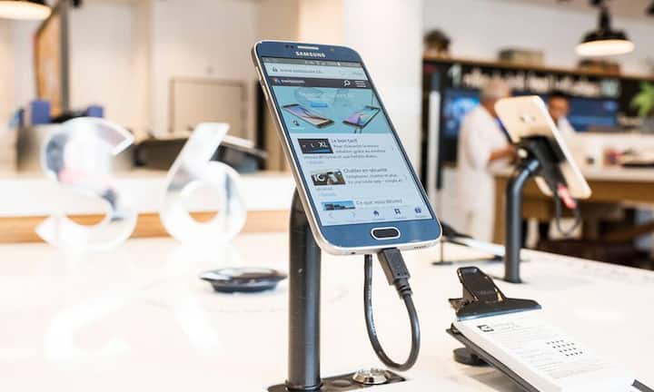 Platz 2: Telekommunikation und Netzwerktechnologie