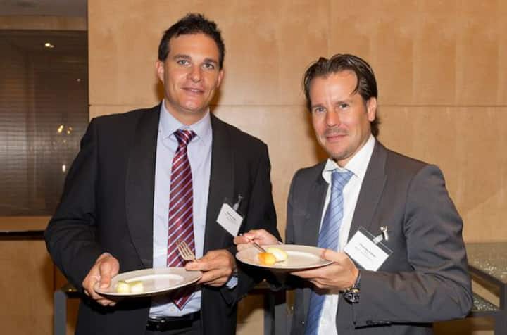 Stefan Ludin, GL Nova Stahl AG; Thomas Liner, CEO Büchi Labortechnik AG