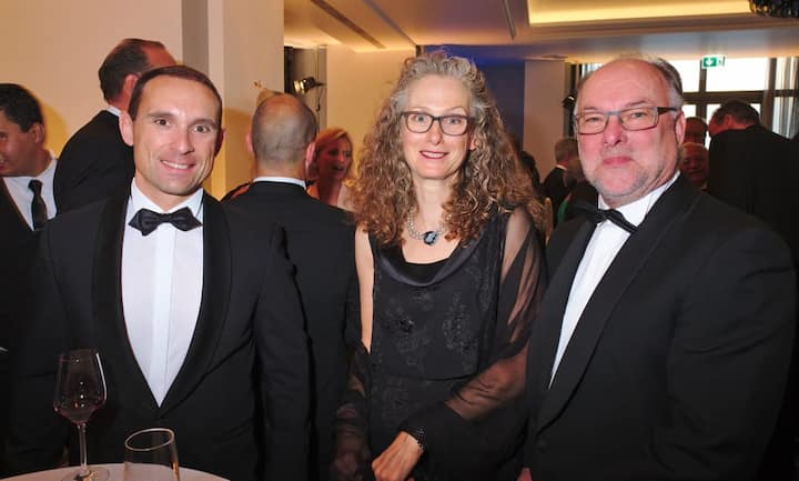 Jose Manuel Feijoo, COO, Geosatis SA;
Beatrice Cornaz;
Claude R. Cornaz, CEO, Vetropack Holding AG