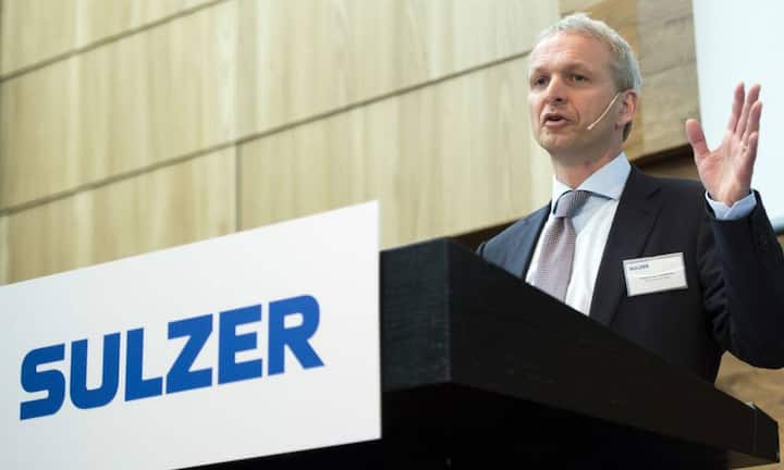 Greg Poux-Guillaume CEO Sulzer Grégoire (Greg) Poux-Guillaume hat einen der schwierigsten Jobs in der Schweizer Industrielandschaft: Er muss Sulzer wieder flottkriegen, scheut dabei aber nicht vor radikalen Massnahmen. Der Maschinenbauingenieur führt partizipativ, bindet die Leute ein und gibt ihnen viel Raum, ohne in Details dreinzureden.