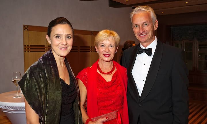 Paula Guillet de Monthoux, Secretary General, World Childhood Foundation;
Susanne Heinemann;
Jörg Heinemann, General Manager, Nordea Bank S.A. Luxemburg, Zweigniederlassung Zürich (v.l.)