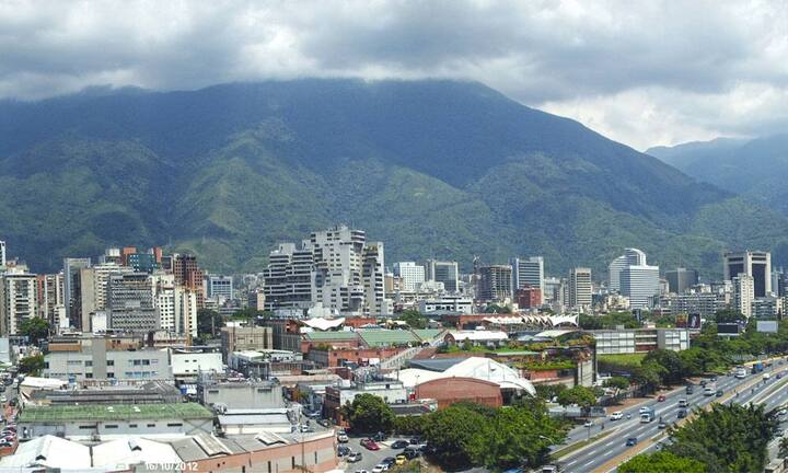 Rang 1: Caracas
Nach Venezuela zu reisen ist für Geschäftsleute nicht anzuraten. Horrende Hotel- und Verpflegungskosten treiben die Ausgaben auf 611 Dollar pro Tag. Gabriela Camaton/CC/flickr
