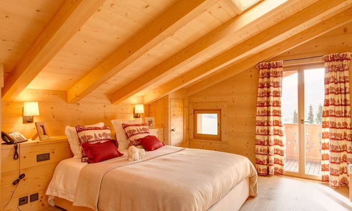 In der Wohnung finden sich drei Doppelschlafzimmer mit Balkon...