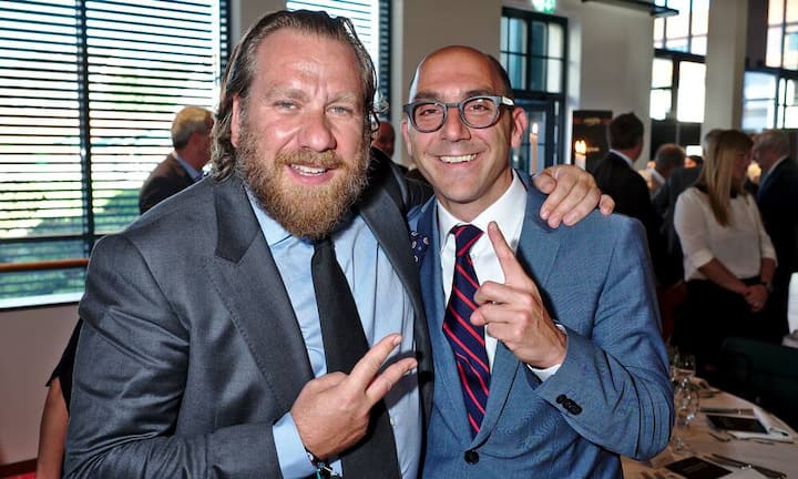 Seigi Sterkoudis, Szene-Gastronom;
Philipp Rhomberg, CEO, Toyota Schweiz AG