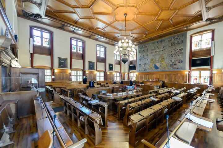 8 Prozent nehmen bei Gemeinderäten und ihren Mitarbeitern Korruption wahr.