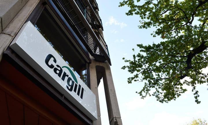 Einen Riesensprung – von Rang 10 auf 3 – macht Cargill International: Der Lebens- und Futtermittelkonzern (140'000 Beschäftigte) schafft es mit 123 Milliarden Franken aufs Podest.Keystone