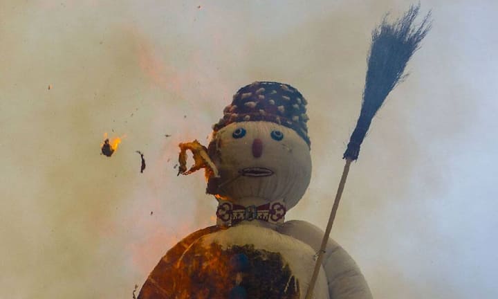 ... weil dem Böögg nach exakt 7 Minuten und 23 Sekunden...