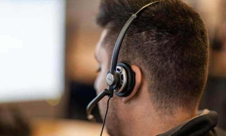 Telefonisten werden in Zukunft nur noch wenige gebraucht.Automatisierungswahrscheinlichkeit: 96 Prozent.