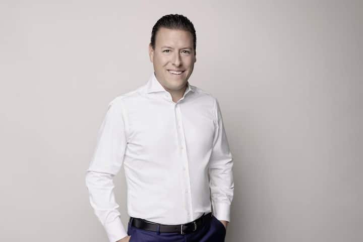 Kevin Hinder ist Co-Founder/CEO der Property One Partners AG.