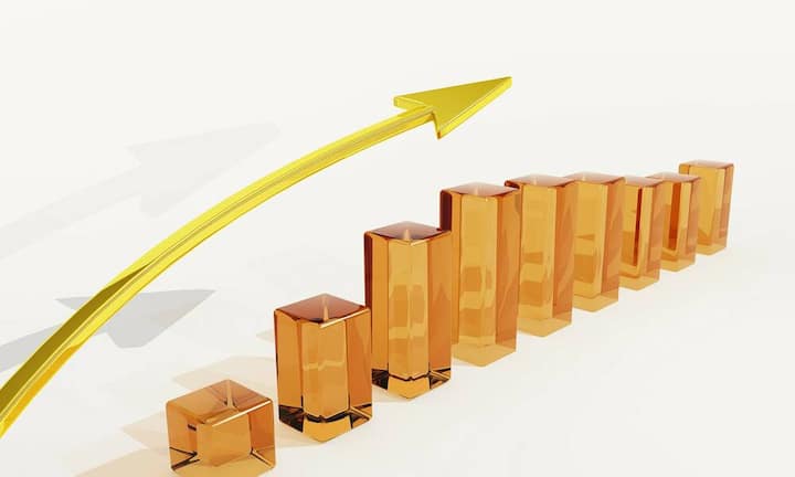 Investments verstehenWeil riskantere Investments bei Liquiditätsengpässen stärker unter Druck geraten, ist es umso wichtiger, sich mit den Risiken der Investments und den Zeithorizonten der eigenen Anlage vertraut zu machen. Erscheint es nicht denkbar, eine Anleihe bis zur Endfälligkeit zu halten, sollte das Investment überdacht werden.