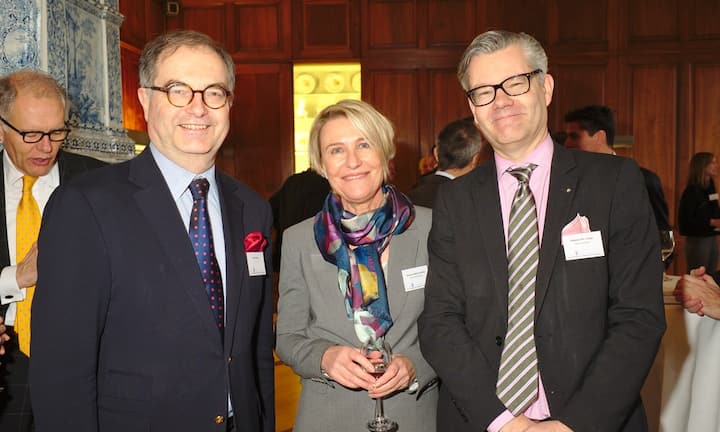 Peter Kurer;
Susanne Müller-Zantop, CEO, CEO Postitions AG;
Stephan Ph. Thaler, CEO Investment Foundation, Swiss Life Group