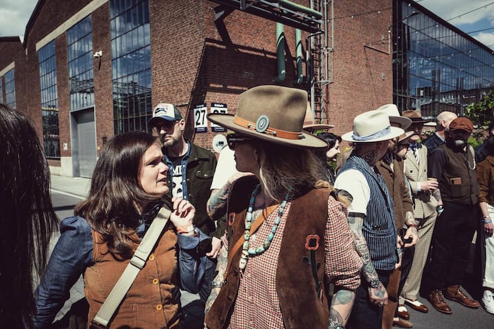 Und das gilt auch für die vielen weiblichen Gäste.