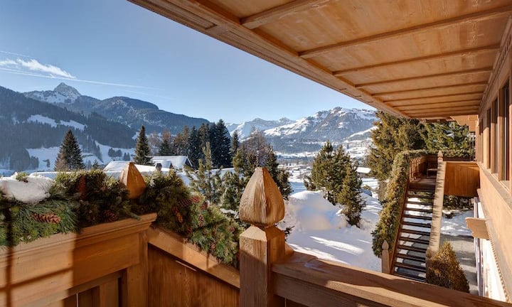 Die vielen Terrassen bieten einen unglaublichen, einzigartigen Ausblick über die ganze Region.