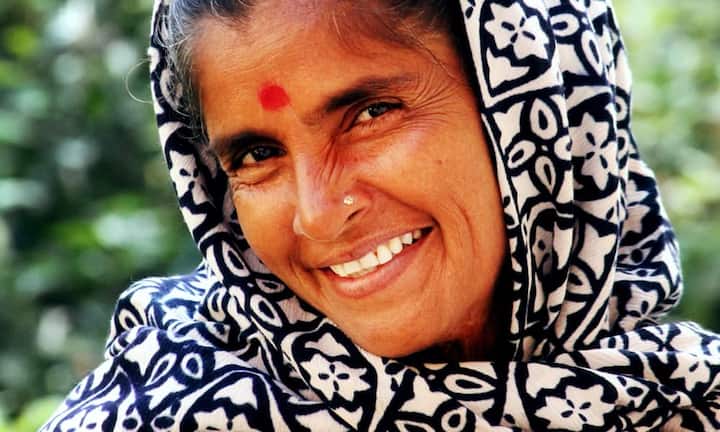 Zusammenfassend lässt sich zudem sagen, dass Vietnam, Indien und Südafrika in dieser Reihenfolge am wenigsten für Pflegeprodukte und Dienstleistungen ausgeben müssen. Müssen ist relativ, denn auch ohne teure oder weniger teure Produkte kann man mit Natürlichkeit punkten.
Unsplash