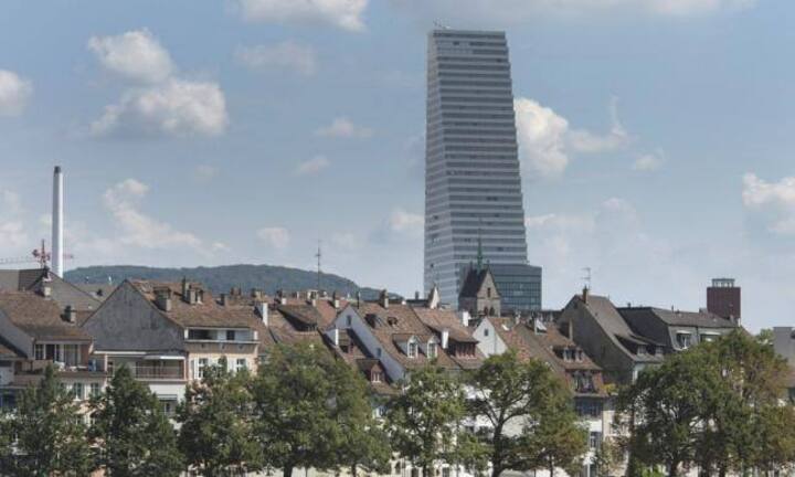 Rang 1: Roche Tower in Basel, 178 Meter, 2015