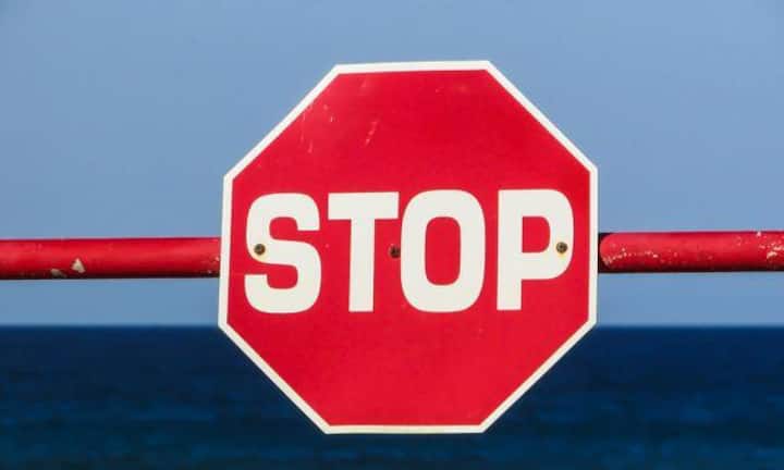 Keine Apps von unbekannten Quellen/Anbietern ladenVertrauen Sie nur auf bekannte Anbieter von Apps und überprüfen Sie Downloads einzeln.