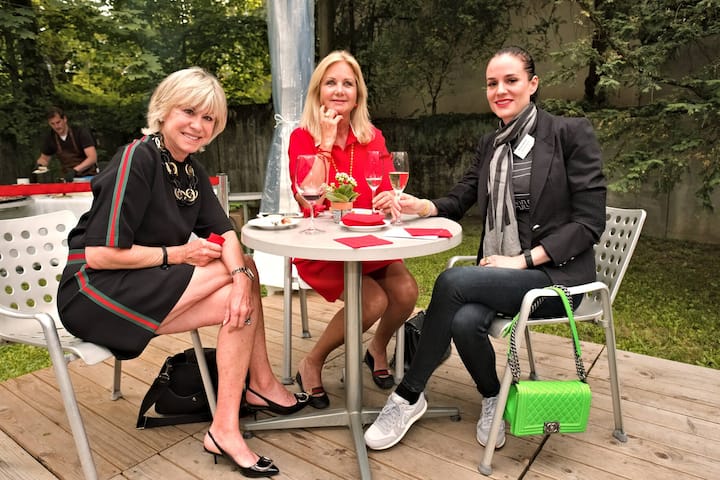 Maya Aeberhard, Asoni SA; Esther Streng, Streng Plastic AG; Monika Balbinot, UBS Switzerland AG