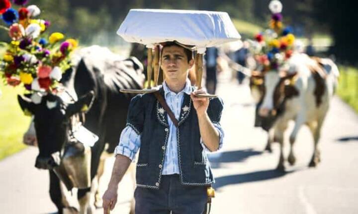 Für die Erhebung der glücklichsten und unglücklichsten Volkswirtschaften des Jahres verglich «Bloomberg» 51 Länder. Dabei wurden Ökonomen nach ihren Erwartungen zu Arbeitslosigkeit und Inflation befragt. Die Schweiz kam am Ende «nur» auf Platz zwei...