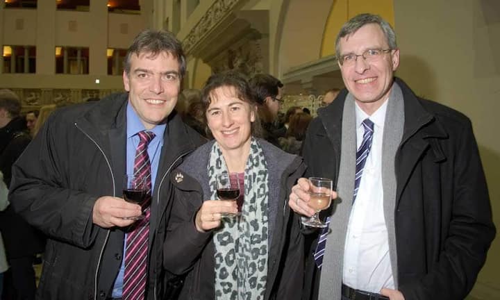 Pascal Wegmann, Firmenkundenbetreuer, CS;
Maja Wegmann, Betreuerin vermögende Privatkunden, Zuger Kantonalbank;
Christoph Zollinger, Berater Spezialfinanzierungen, Zuger Kantonalbank