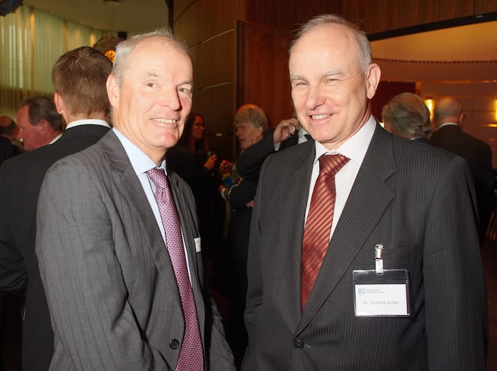 Peter Friedli, Inhaber, Friedli Corporate Finance; Gottlieb Keller, Mitglied der Konzernleitung, F. Hoffmann-La Roche AG.