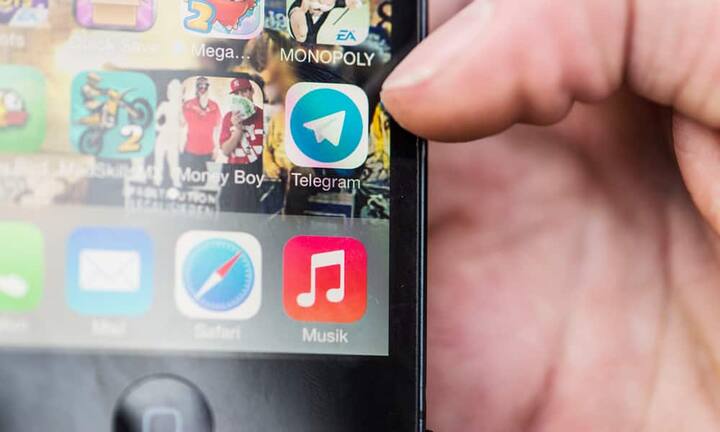 Telegram ist die Alternative für WhatsApp und schaffte es innerhalb von 2,6 Jahren, mehr als 100 Millionen Kunden für sich zu begeistern. Der verschlüsselte Dienst gilt als deutlich sicherer als WhatsApp.