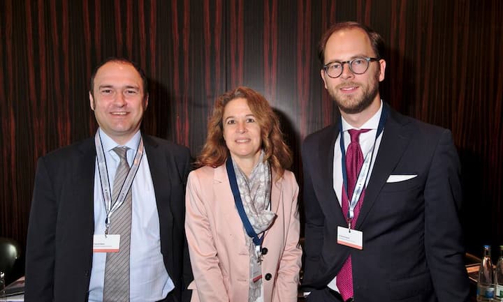 Patrick Natus, Partner, MOONROC Advisory Partners GmbH;
Sibylle Kammer, Managing Director, Zühlke Engineering AG;
Roland Drapatz, Managing Consultant, MOONROC Advisory Partners GmbH