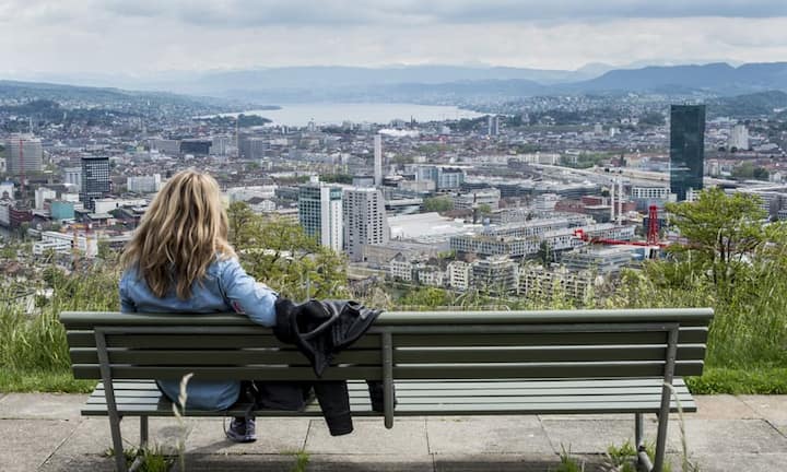 Platz 7: Zürich
Die Business-Metropole Zürich bekleckert sich im nationalen Vergleich ebenfalls nicht gerade mit Ruhm. Mit 8,29 Punkten ist die Sauberkeit aber international gesehen als hoch und überdurchschnittlich gut anzusehen.