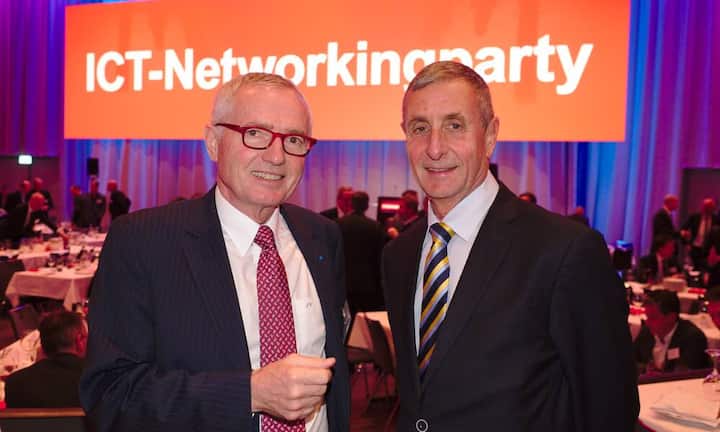 Jacky Gillmann, VRP, Losinger Marazzi SA;
Peter Marthaler, Unternehmenspublizist, Die Mobiliar