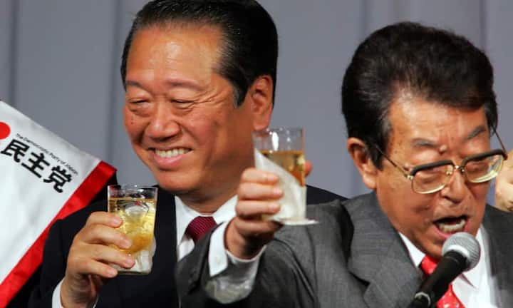 Im Westen ist der Trend neu, doch in Japan hat der einheimische Whisky schon eine lange Tradition.Keystone