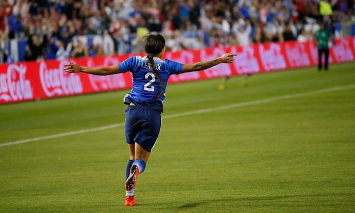 4. Sydney Leroux: Beim FC Kansas City erhält die Amerikanerin rund 90'000 Franken.