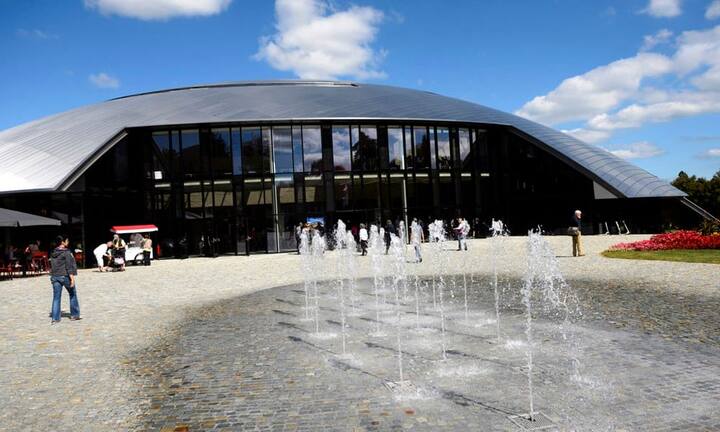 Das Schweizer Internat Le Rosey:
Die 420 Schülerinnen und Schüler sind im Sommer in Rolle stationiert,...
Keystone