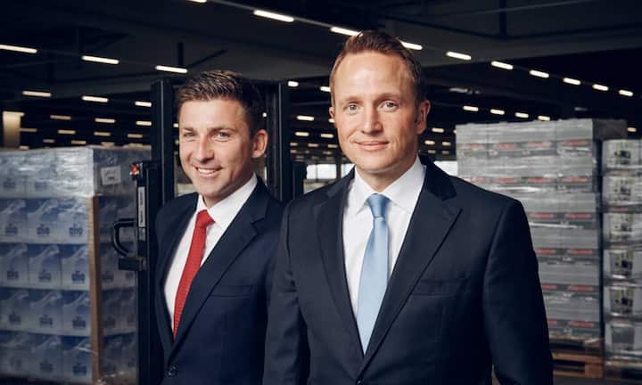Die beiden Aldi-Chefs der Schweiz: Verwaltungsratspräsident Günther Helm (l.) und Landesgeschäftsführer Timo Schuster. Helm tritt erstmals öffentlich in der Schweiz auf, der 36-Jährige ist CEO der Muttergesellschaft Hofer KG, die von Österreich aus mehrere Länder im Reiche Aldis führt. Gian Marco Castelberg