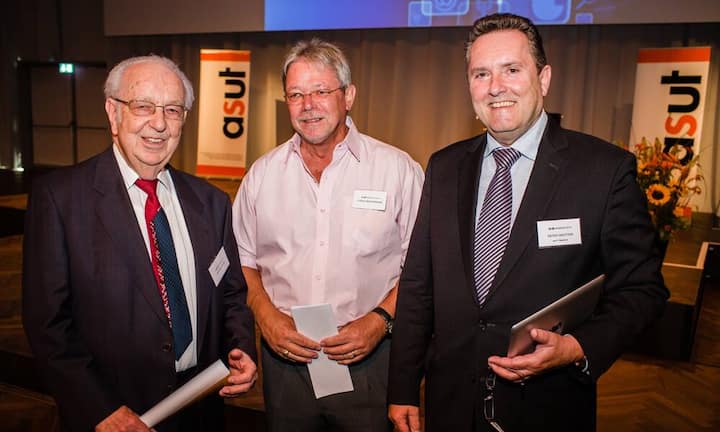 Martial Sialm, Ernst Biedermann mit Peter Grütter, Asut-Präsident