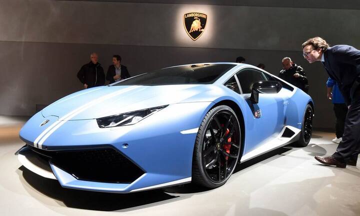 Lamborghini präsentiert einen potenten Sportwagen: den Lamborghini Huracan Avio. Die Spezialversion der Huracan-Serie gibt es weltweit 250 Mal zu kaufen, heisst es in Vorabberichten.