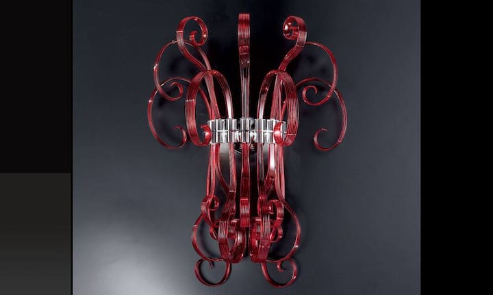 ... an der Wand platziert werden.