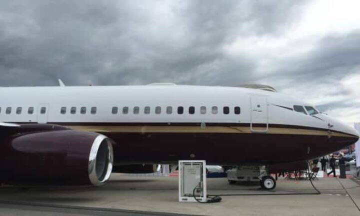 Die Branche hat in den letzten Jahren zu kämpfen. Trotzdem existiert offenbar weiter ein Markt für die luxuriöse Art zu reisen. Vom riesigen Boeing Business Jet...