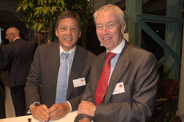 Alexandre Zeller, VRP, SIX Group Ltd.; Bernard Rüeger, CEO, Rüeger SA